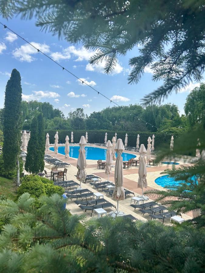 Hotel Complex Turistic Elisa Belciugatele Exterior foto